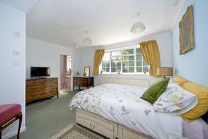 Photo 16- click for photo gallery